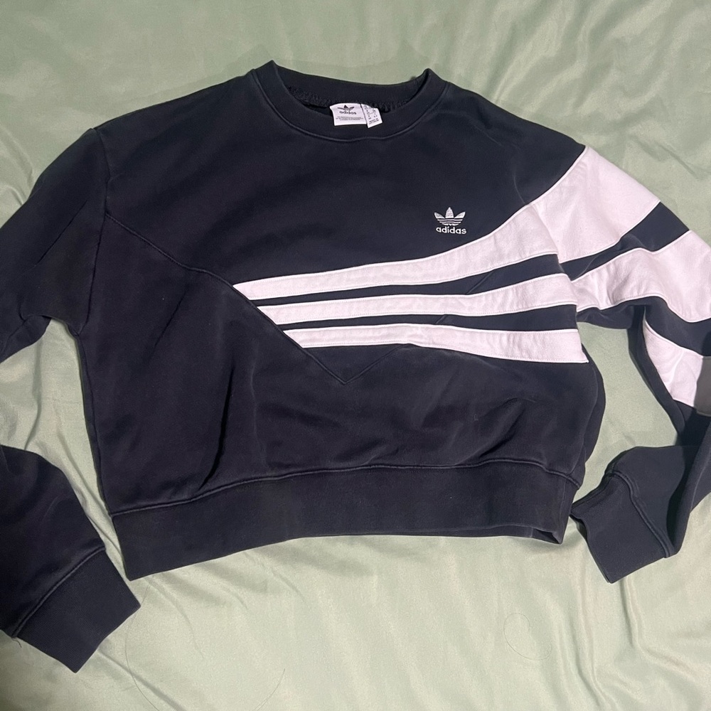 Vintage adidas crew neck